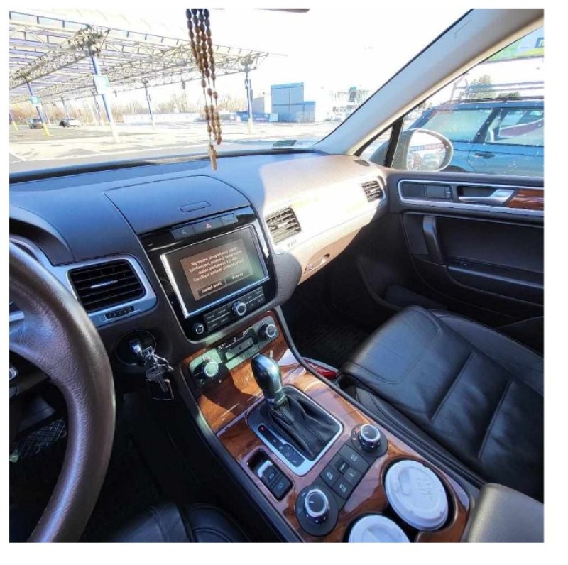 Sprzedaż samochodu osobowego Volkswagen Touareg - 03