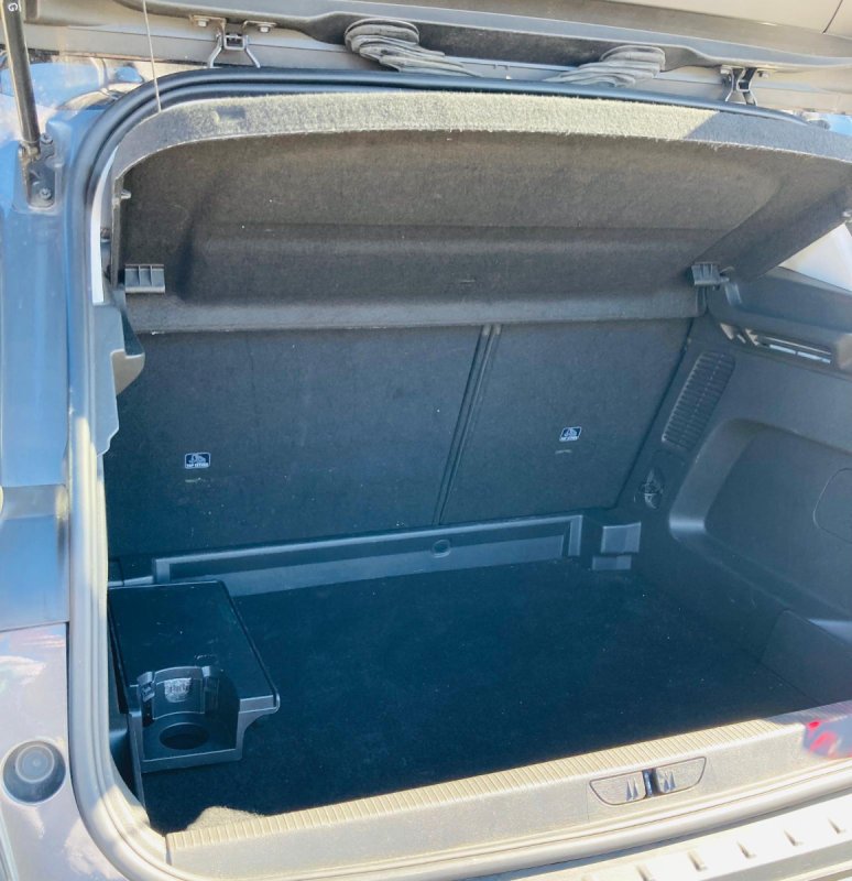 Model: 2021 Opel Grandland X 1.6 T Automat Benzyn - 01