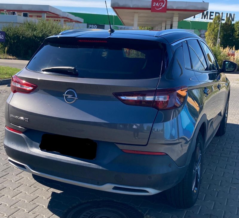 Model: 2021 Opel Grandland X 1.6 T Automat Benzyn - 04
