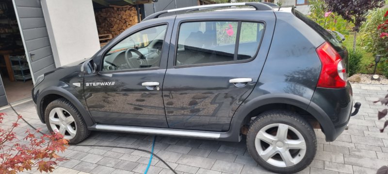 Dacia Sandero Stepway 1.6 b. 2010 - 02