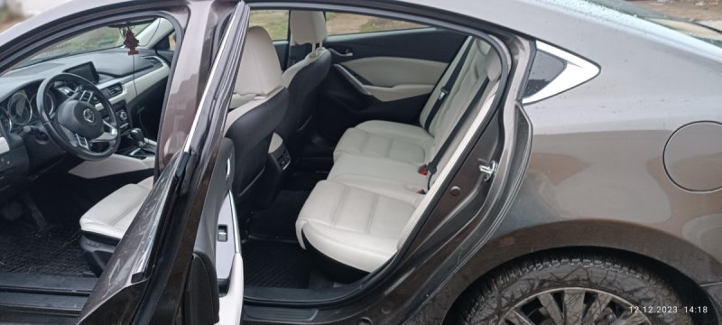 Mazda 6 , benzyna z21016 r - 05