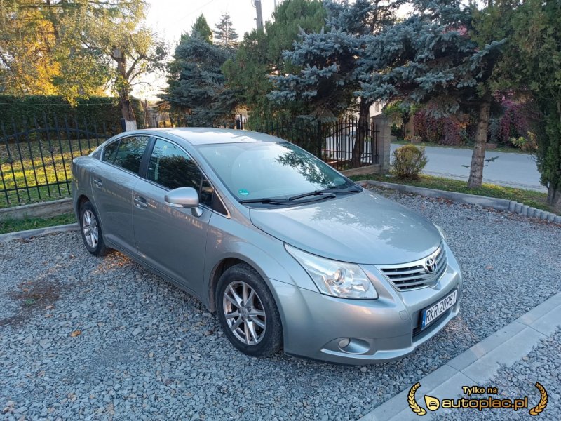 Toyota Avensis 2.0D4D, r.prod. 2010 - 03