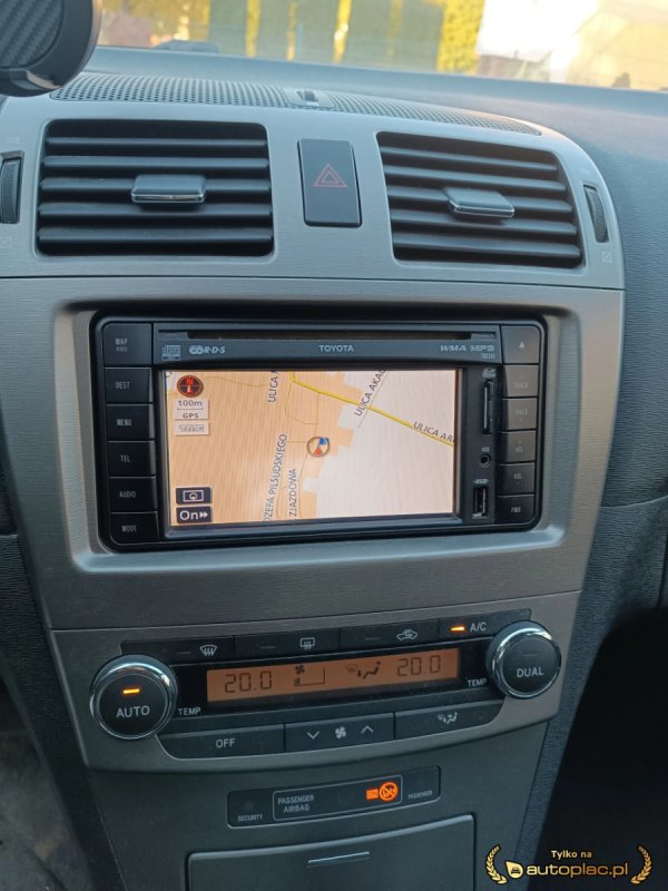 Toyota Avensis 2.0D4D, r.prod. 2010 - 05