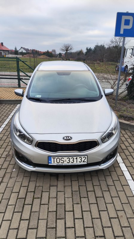 Kia Ceed - 01