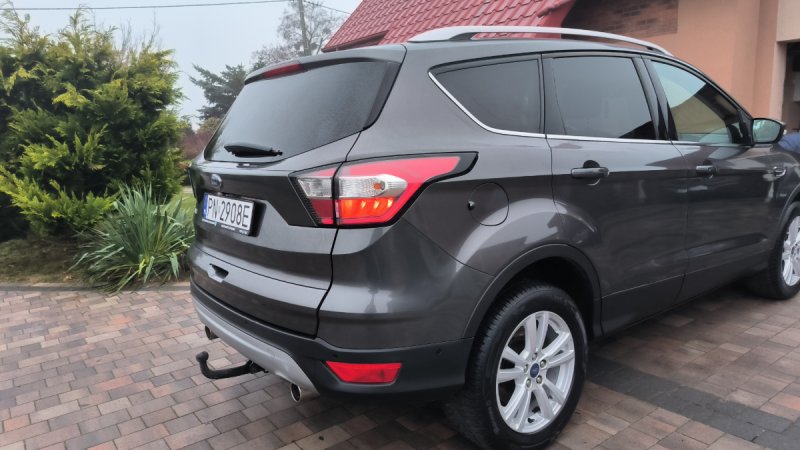 Ford Kuga 2019 benzyna 1,5 manual - 02