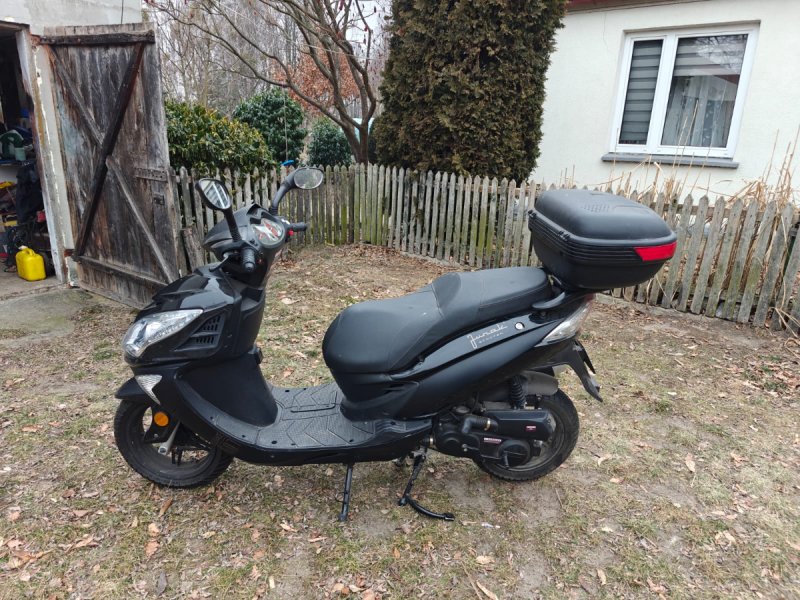 Sprzedam skuter Junak 607 - 01