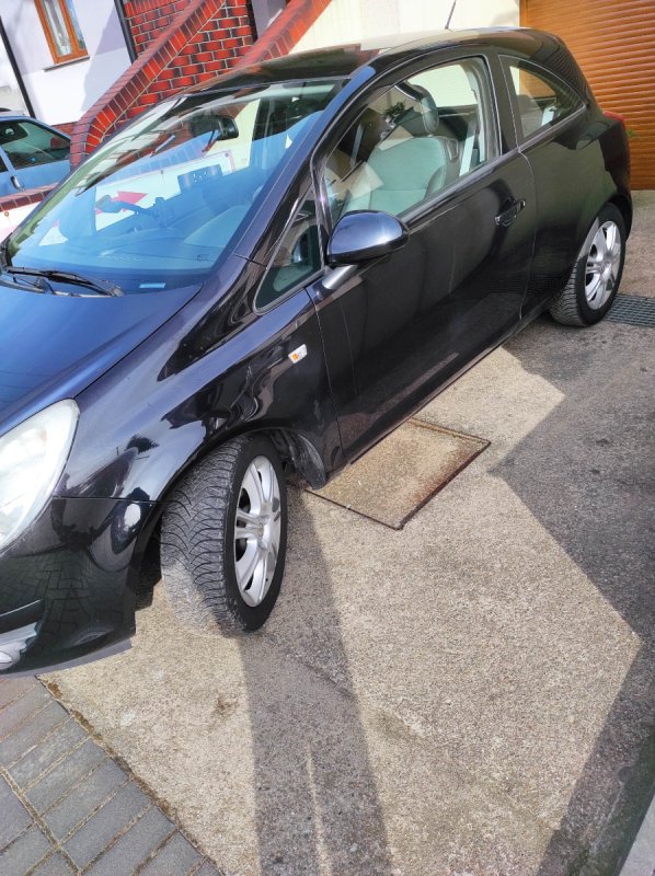 Opel corsa d 2009 lpg - 02
