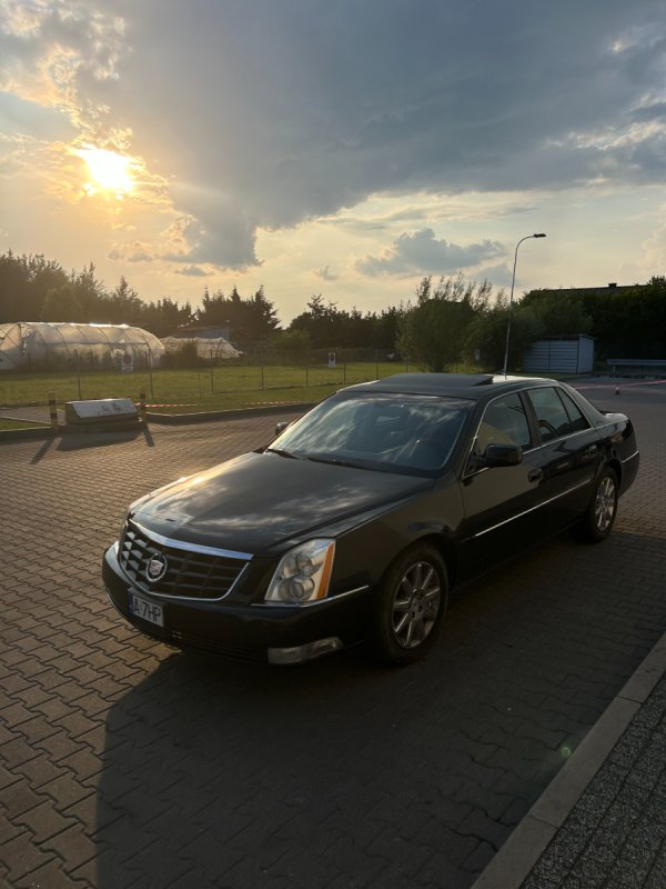 Cadillac DTS 4.6L V8