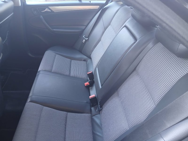 Mercedes C200 - 05
