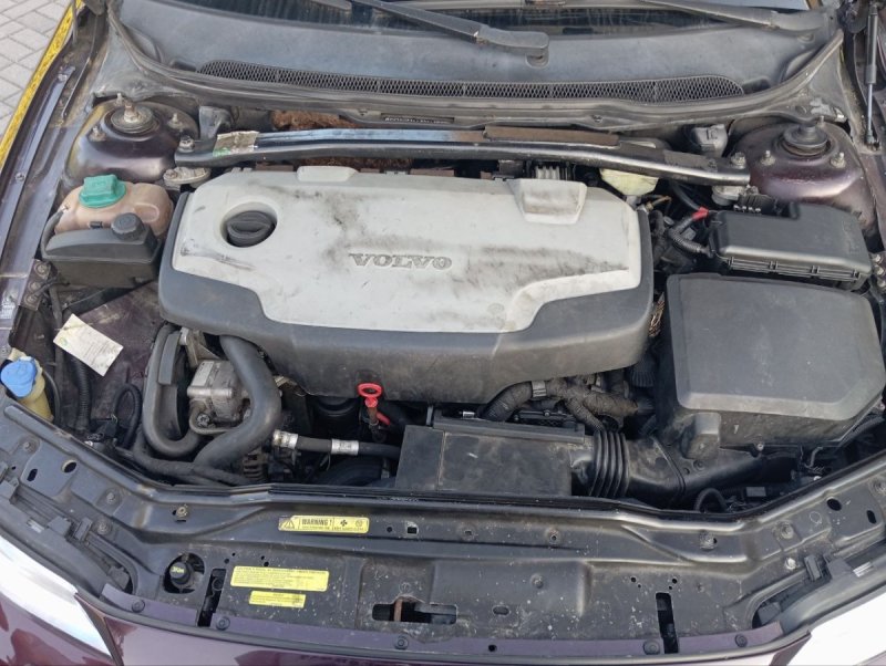 Volvo V70 D5 AWD Momentum - 05 Volvo V70 D5 AWD Momentum - 05