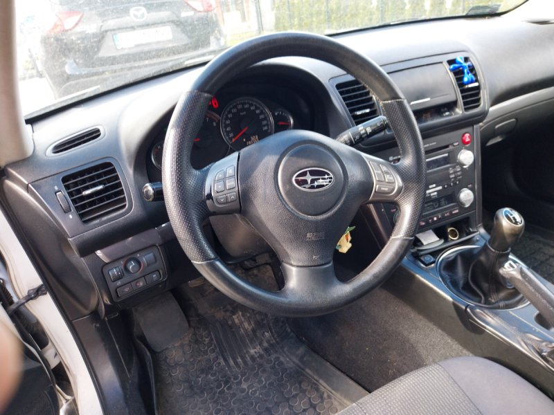 Subaru Otuback benzyna + LPG - 03
