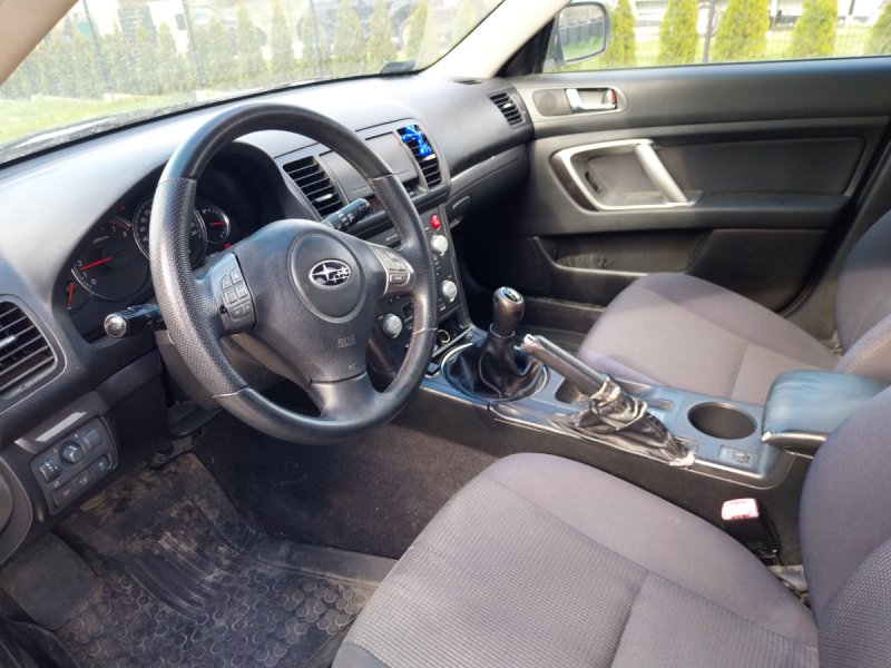 Subaru Otuback benzyna + LPG - 04