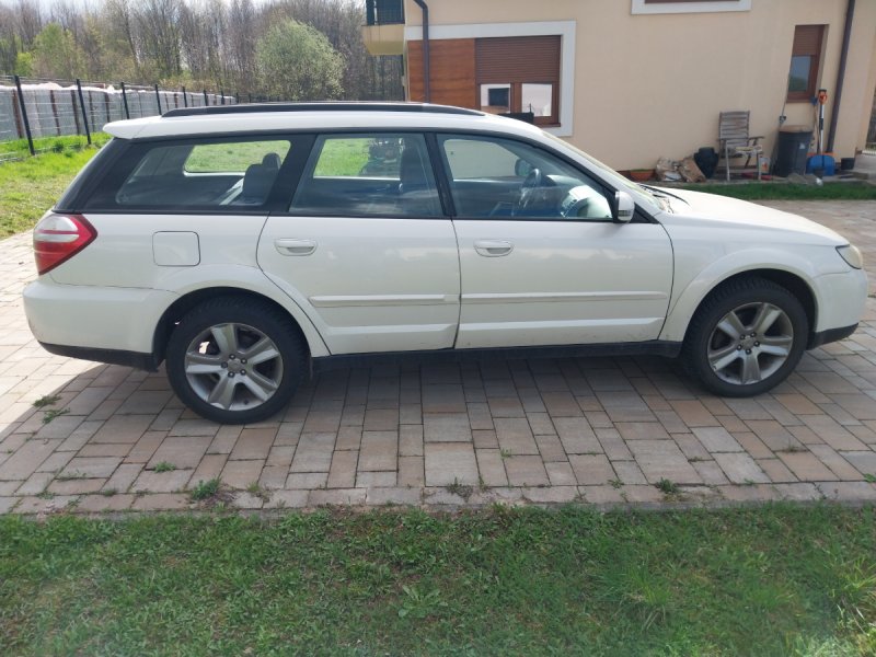 Subaru Otuback benzyna + LPG - 05