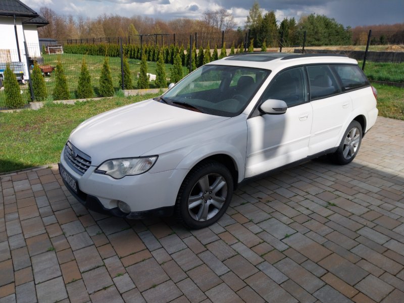 Subaru Otuback benzyna + LPG - 06