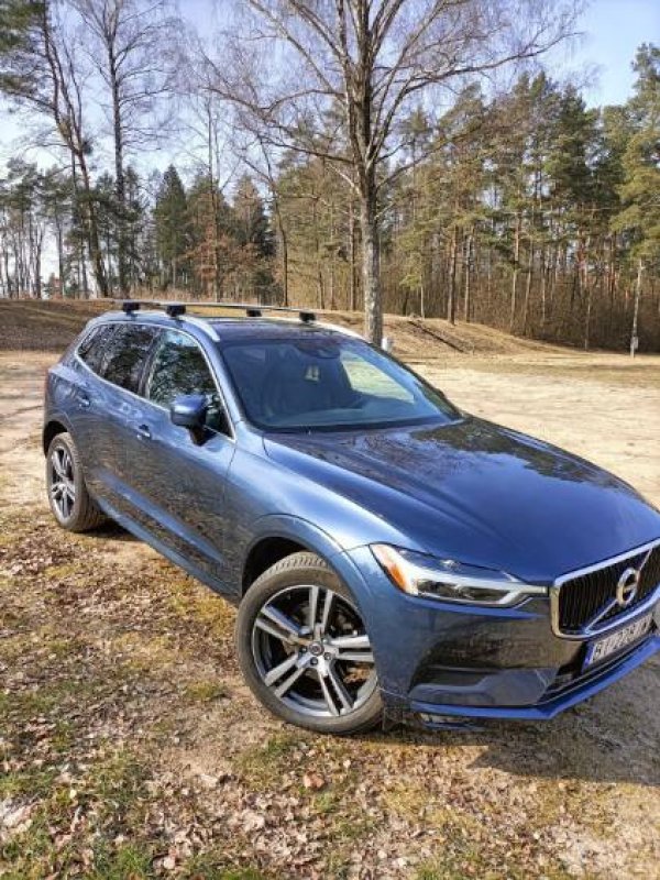 Sprzedam Volvo XC60 T5 AWD Momentum z 2020