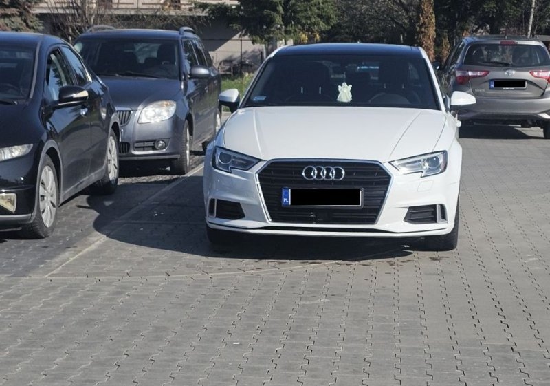 Sprzedam Audi A3 sedan 210KM Stronic