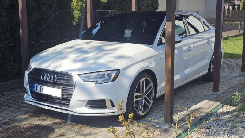 Sprzedam Audi A3 sedan 210KM Stronic - 01 Sprzedam Audi A3 sedan 210KM Stronic - 01