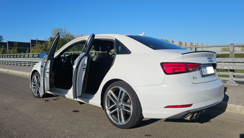 Audi A3 sedan 210kmn stronic