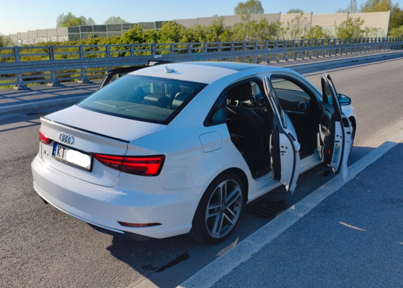 Audi A3 sedan 210kmn stronic - 04