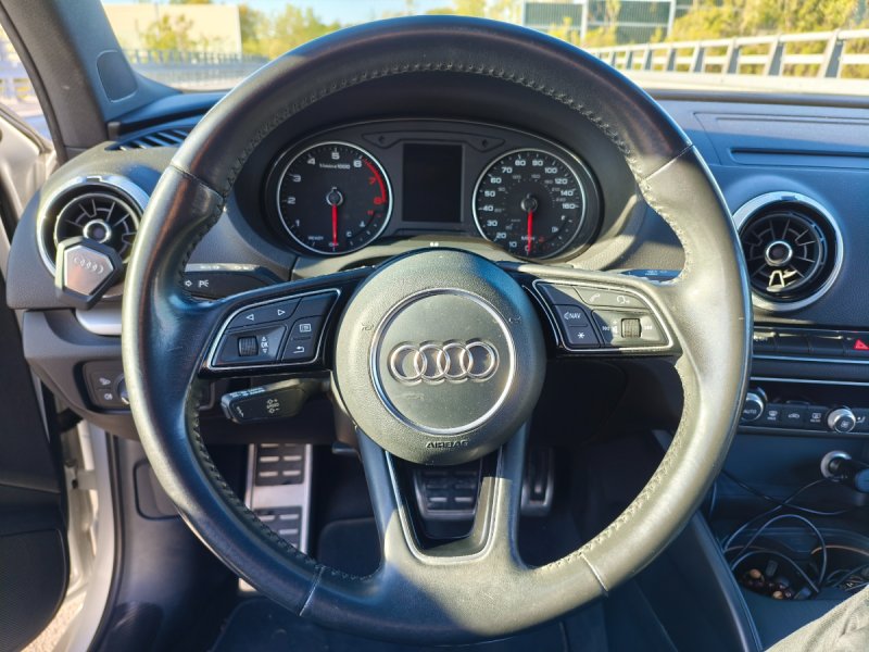 Audi A3 sedan 210kmn stronic - 09