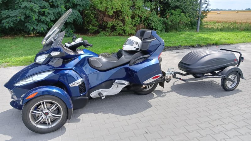 Can Am Spyder RT S przyczepka - 01