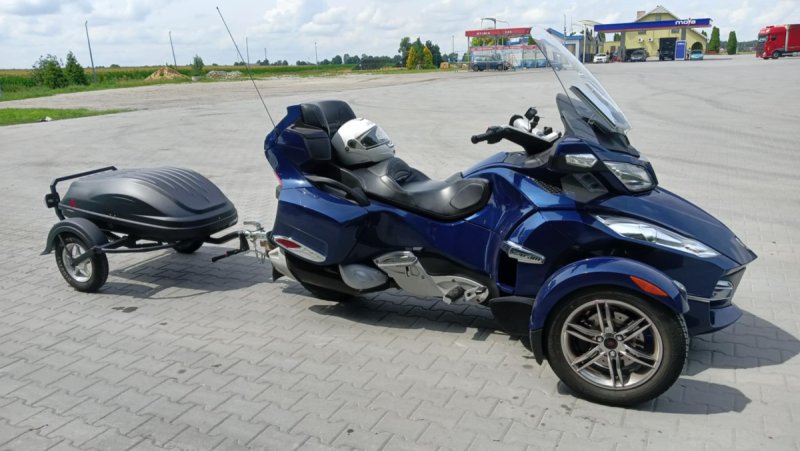 Can Am Spyder RT S przyczepka - 05
