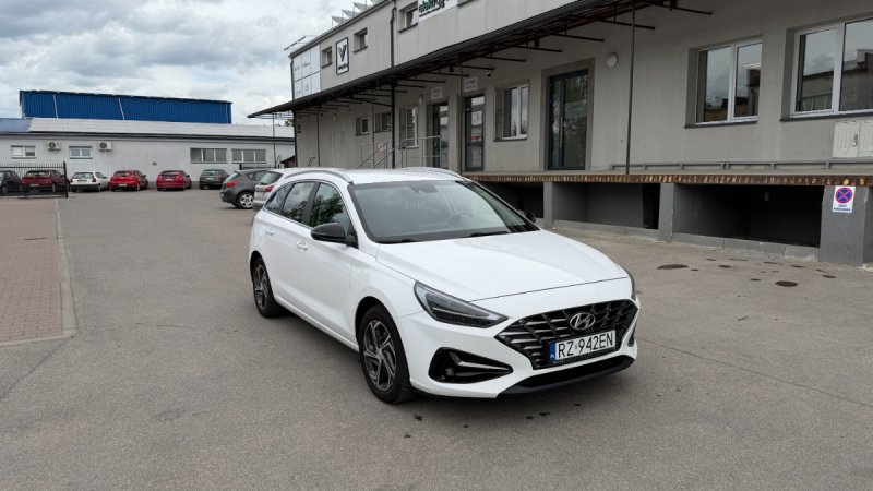 Hyundai i30 1.0 T GDI Smart - 02