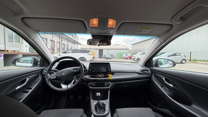 Hyundai i30 1.0 T GDI Smart - 06