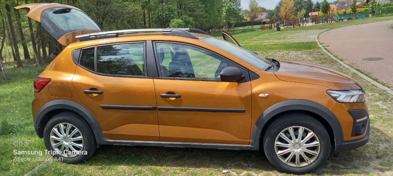 Dacia Sandero Stepway - 01