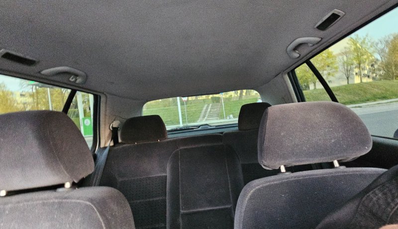 Sprzedam VW Golf IV z niezawodnym silnikiem 1.9 TD - 05