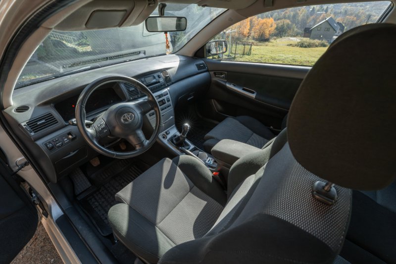 Toyota Corolla 1,4 Sport E12 Benz /LPG Gaz - 03