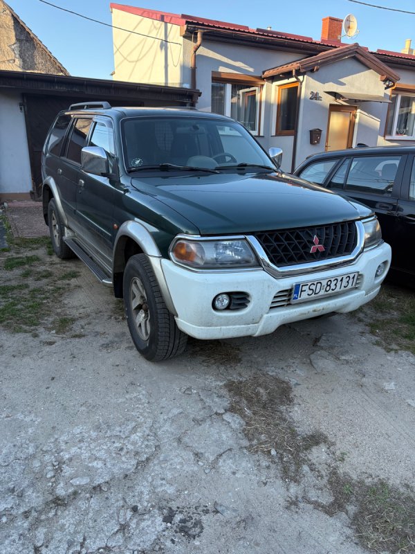 Mitsubishi Pajero Sport 3,0 V - 01 Mitsubishi Pajero Sport 3,0 V - 01