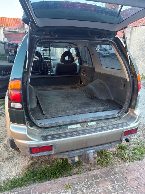 Mitsubishi Pajero Sport 3,0 V - 04 Mitsubishi Pajero Sport 3,0 V - 04