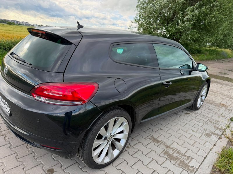 VW Scirocco 2.0 TSI 210 KM pierwszy właściciel - 03 VW Scirocco 2.0 TSI 210 KM pierwszy właściciel - 03