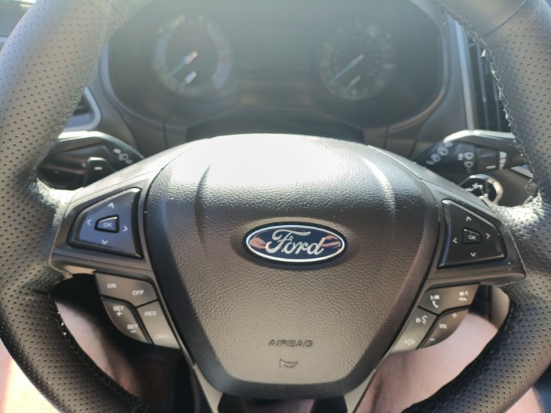 Ford Edge 2.0 sel - 04