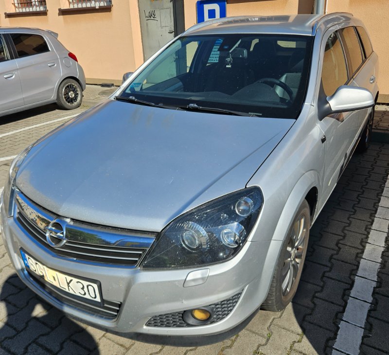 Opel Astra 1.9 CDTI 150km