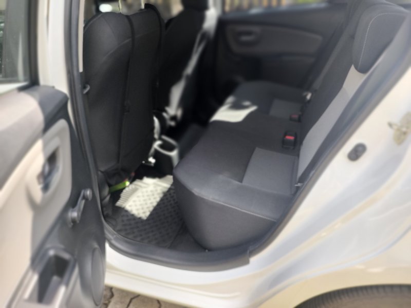 Toyota Yaris 5H/B 1,5 VVT IE 6M/T Premium - 07