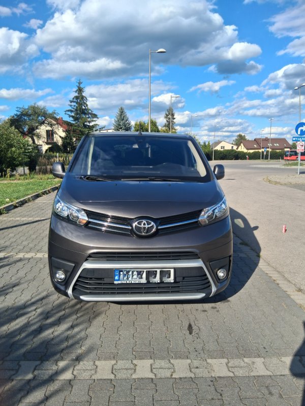 Toyota Proace Verso 2020 2.0 - 01