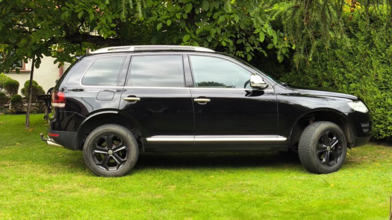 VW Touareg 2.5 TDI Exclusive Manual 4x4 Zadbany - 03