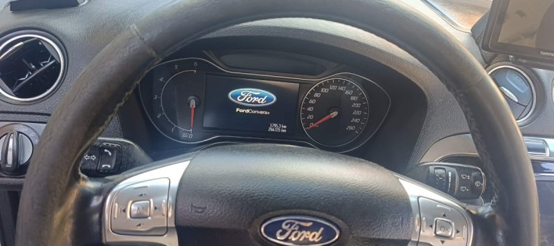 Sprzedam Ford galaxy2012 - 05