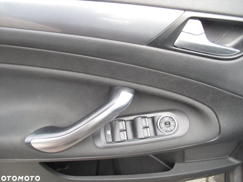 SPRZEDAM Ford Mondeo kombi mk4 - 07