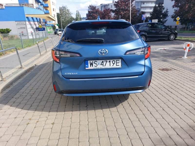 Toyota Corolla Kombi 2020r - 03