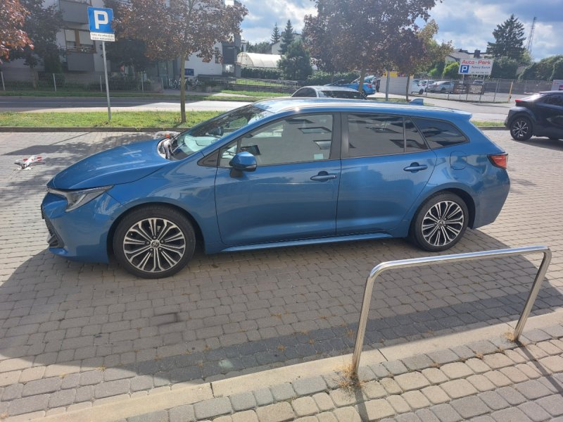 Toyota Corolla Kombi 2020r - 06